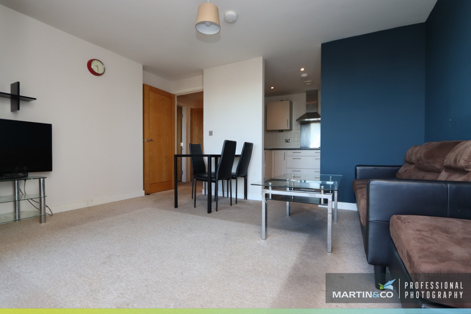 Roma, Victoria Wharf