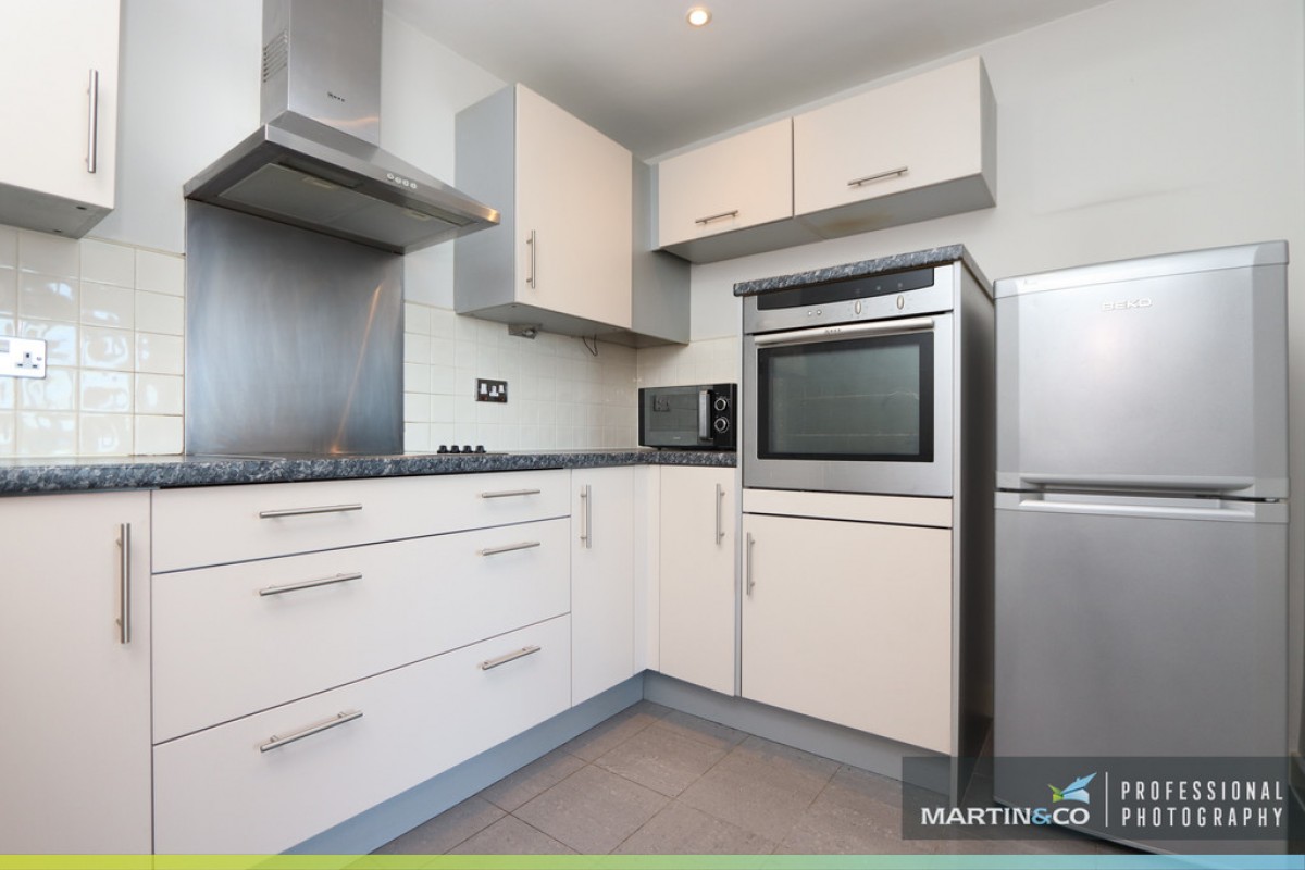 Roma, Victoria Wharf