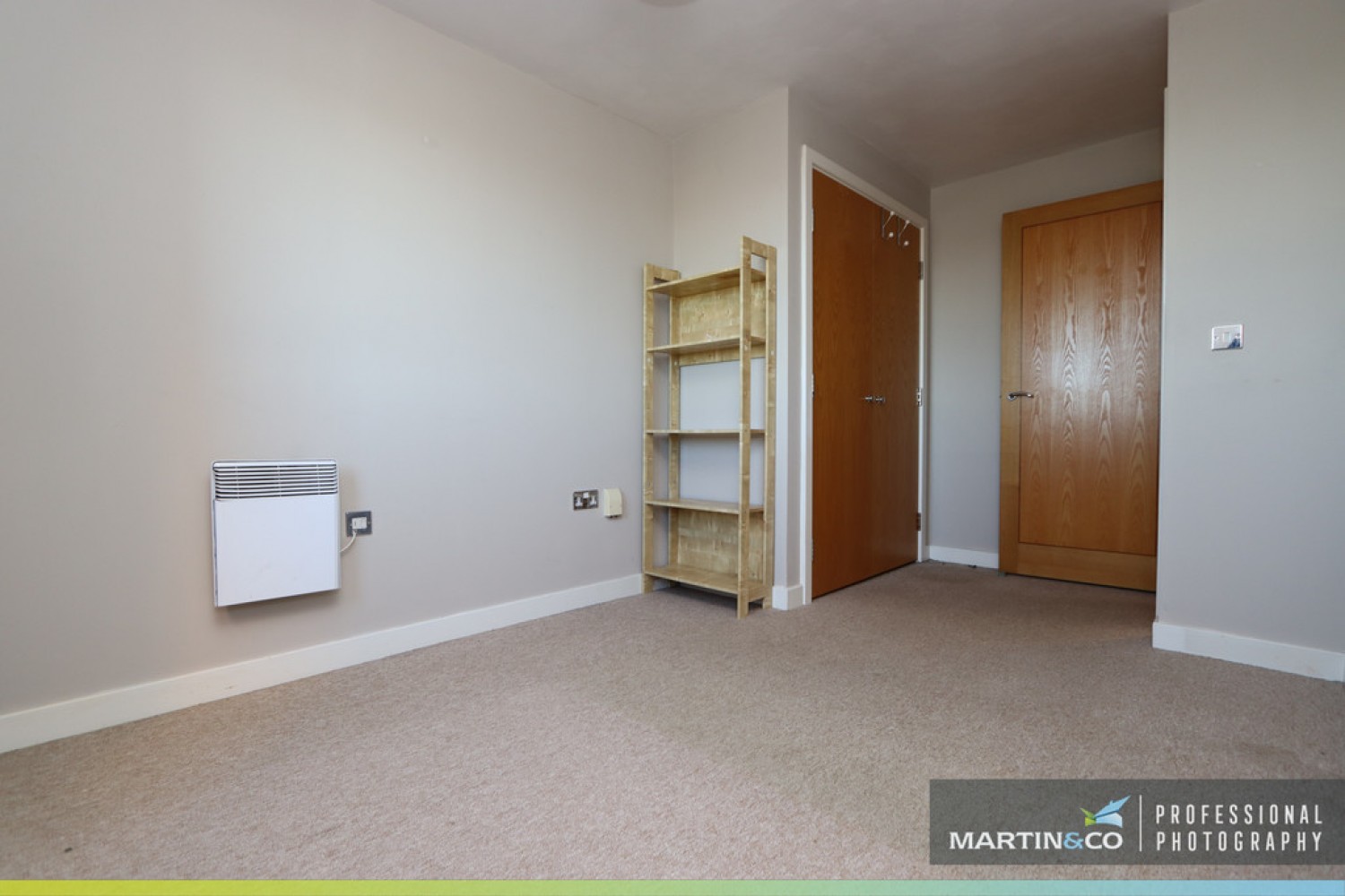 Roma, Victoria Wharf