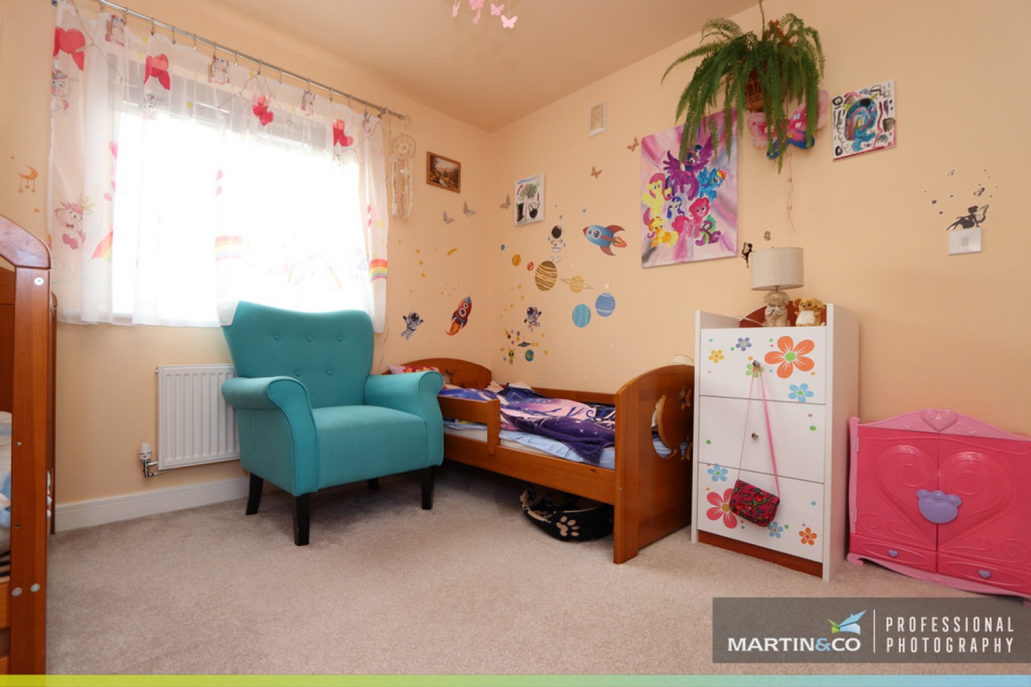 4 bedroom House in Puddlers Row, Rogerstone