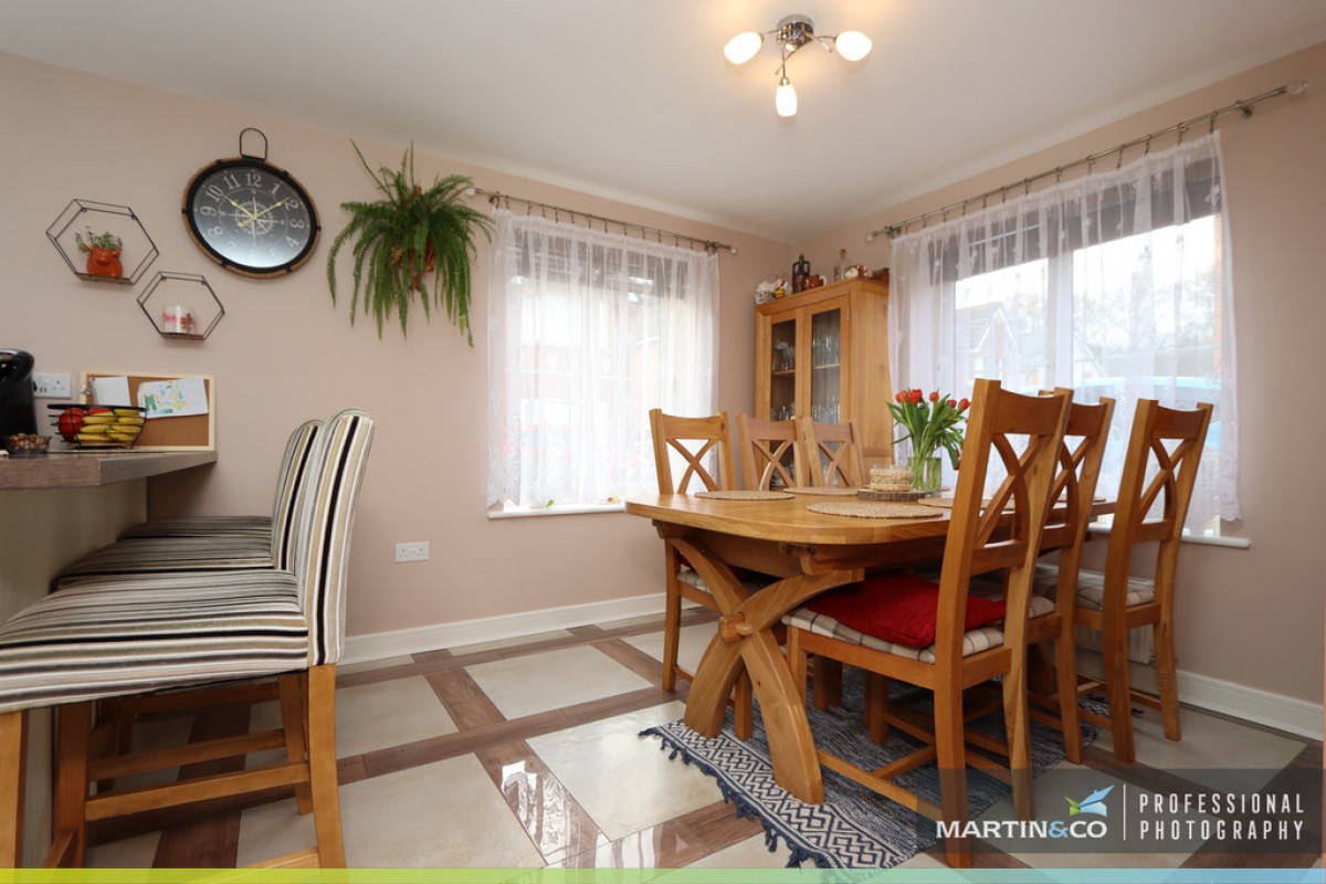 Puddlers Row, Rogerstone