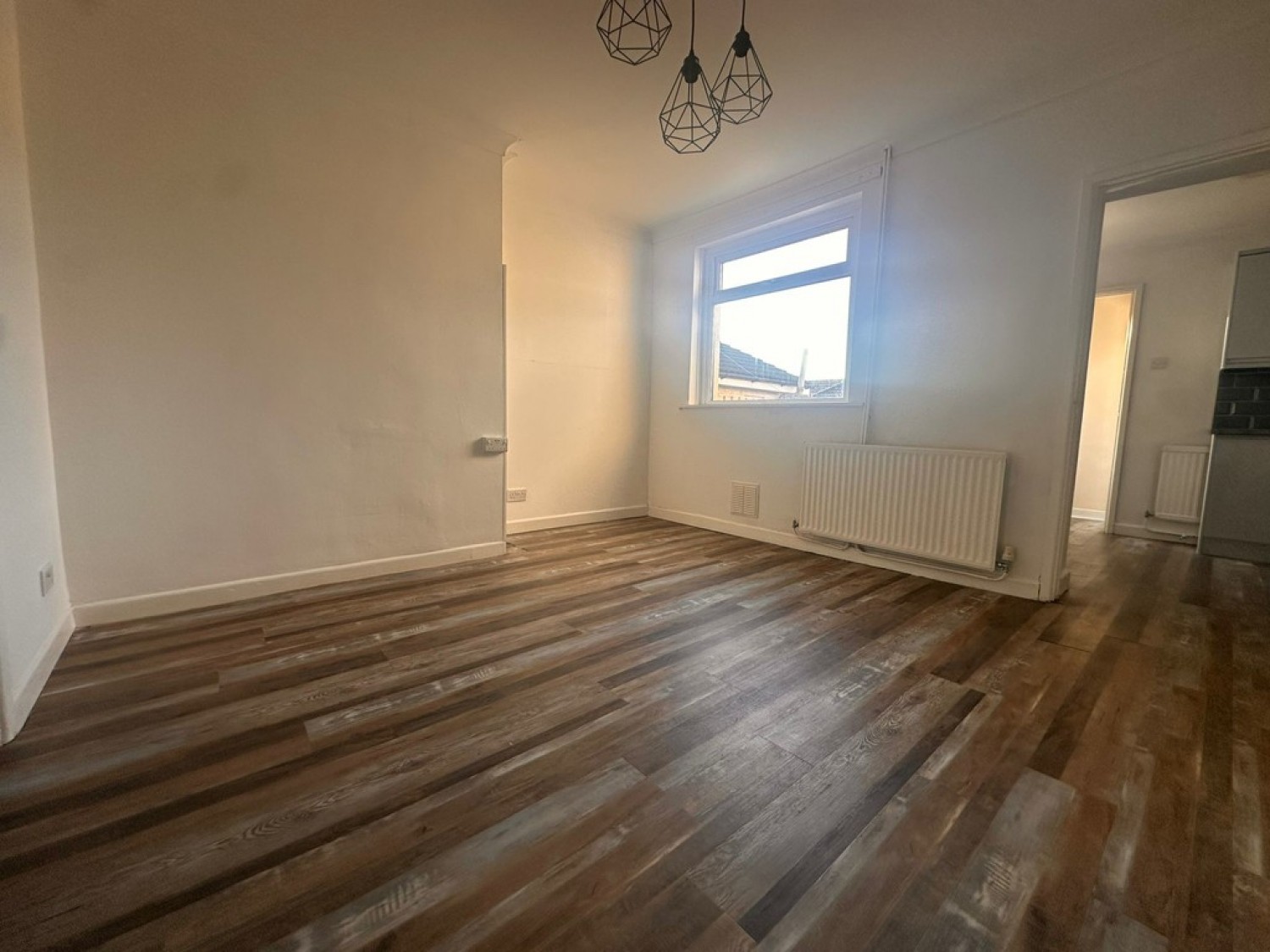 Francis Street, Fleur De Lis