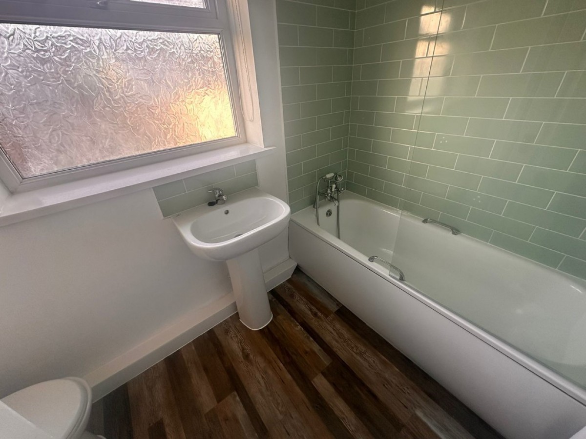 Francis Street, Fleur De Lis