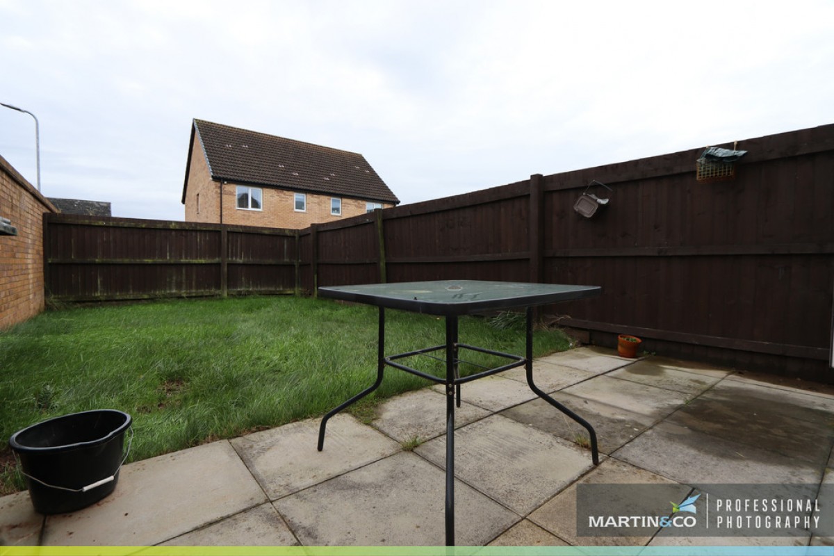 Hot Mill Close, Glan Llyn