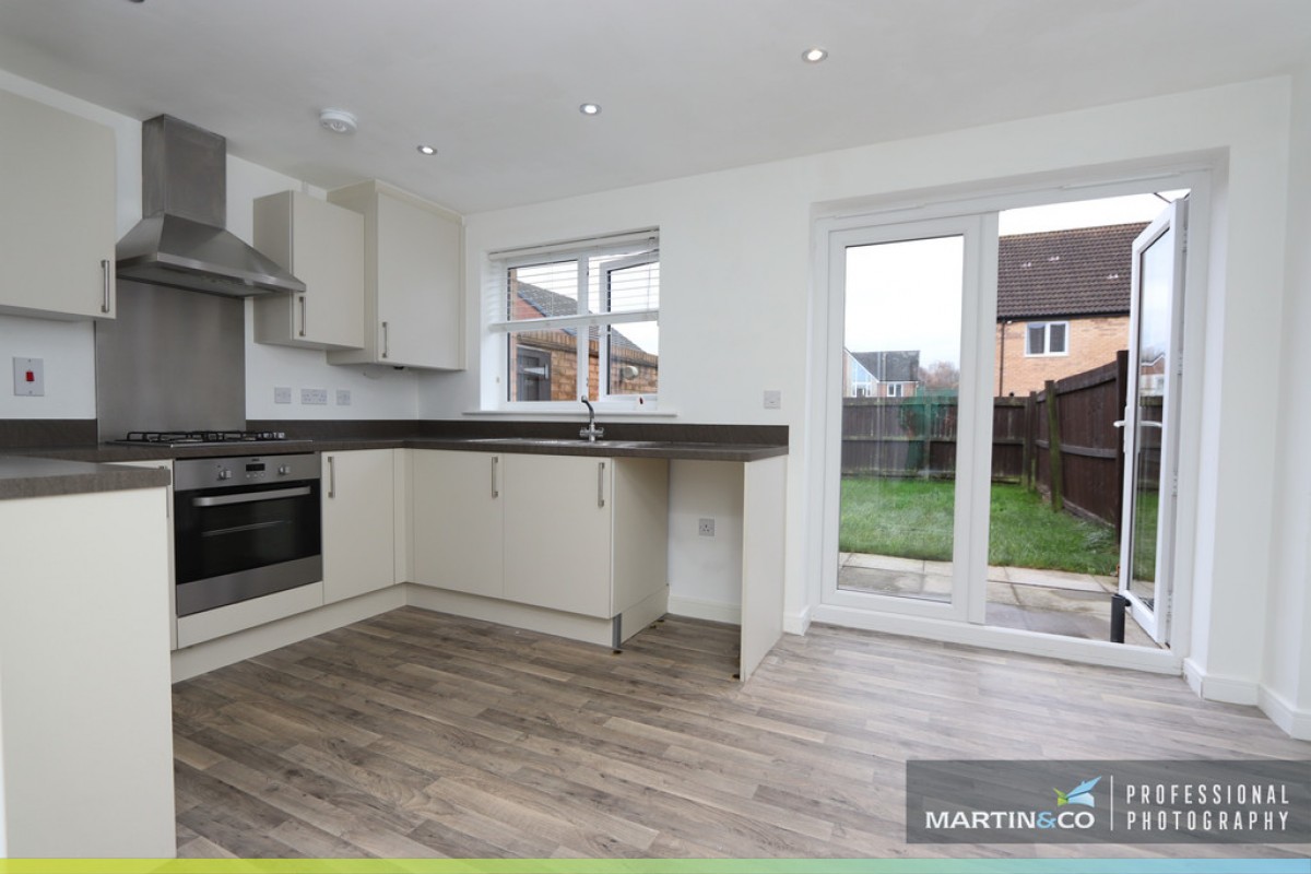 Hot Mill Close, Glan Llyn