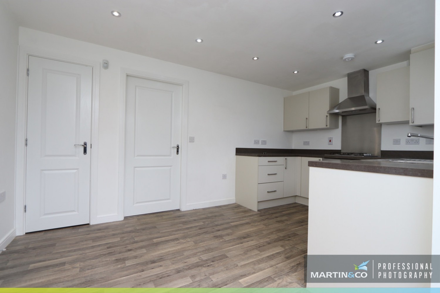 Hot Mill Close, Glan Llyn