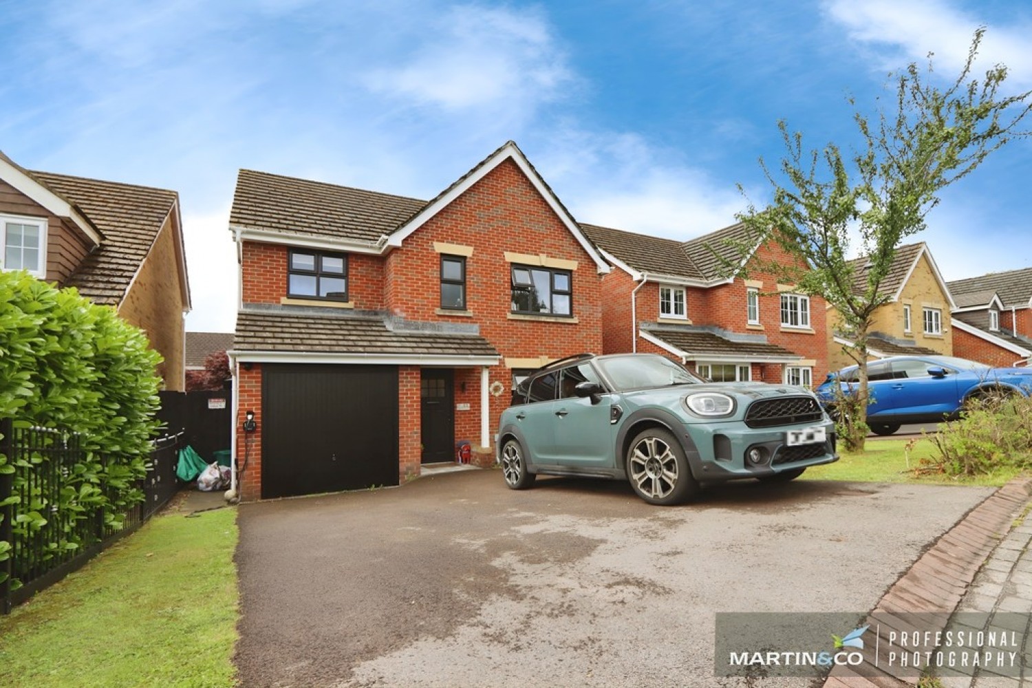 Barnard Way, Church Village