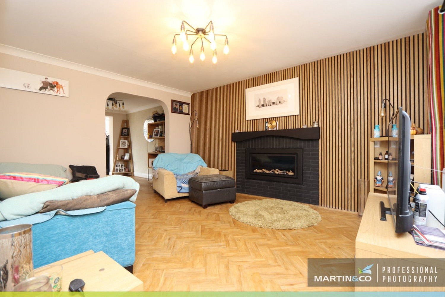 Barnard Way, Church Village