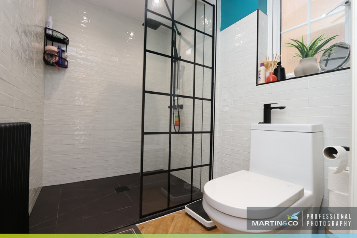 Barnard Way, Church Village