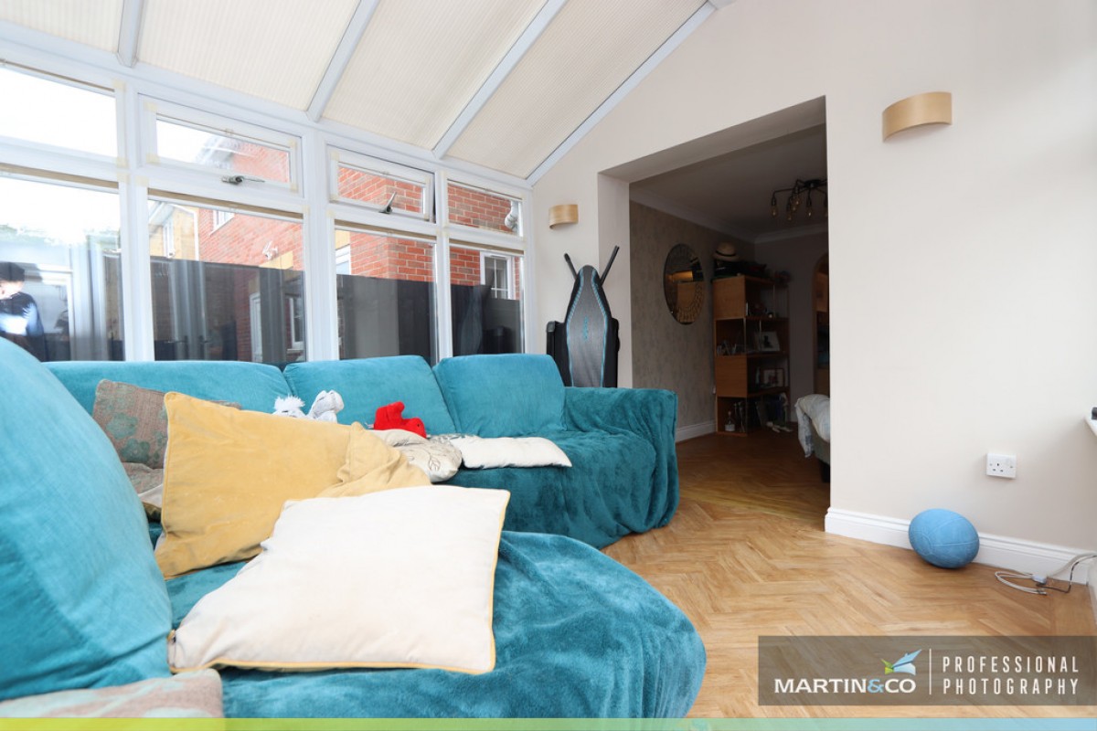 Barnard Way, Church Village