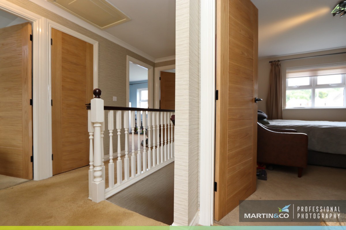 Barnard Way, Church Village