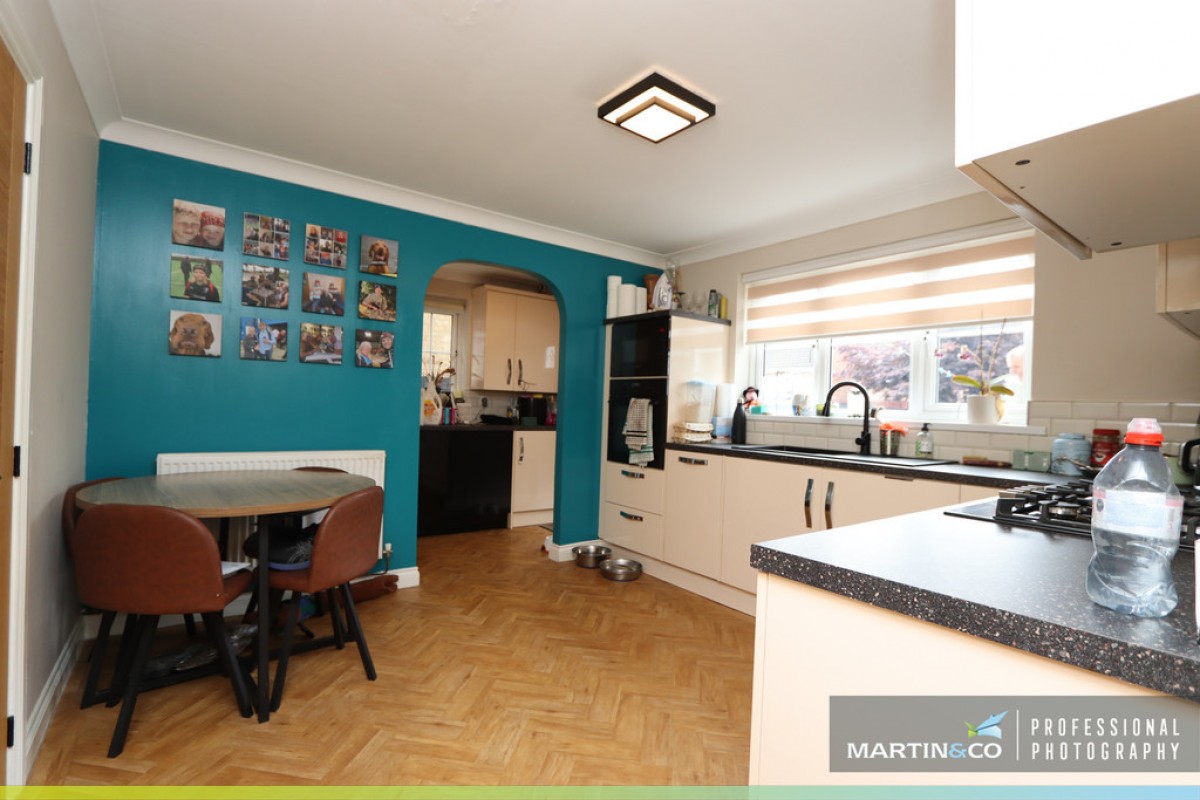 Barnard Way, Church Village