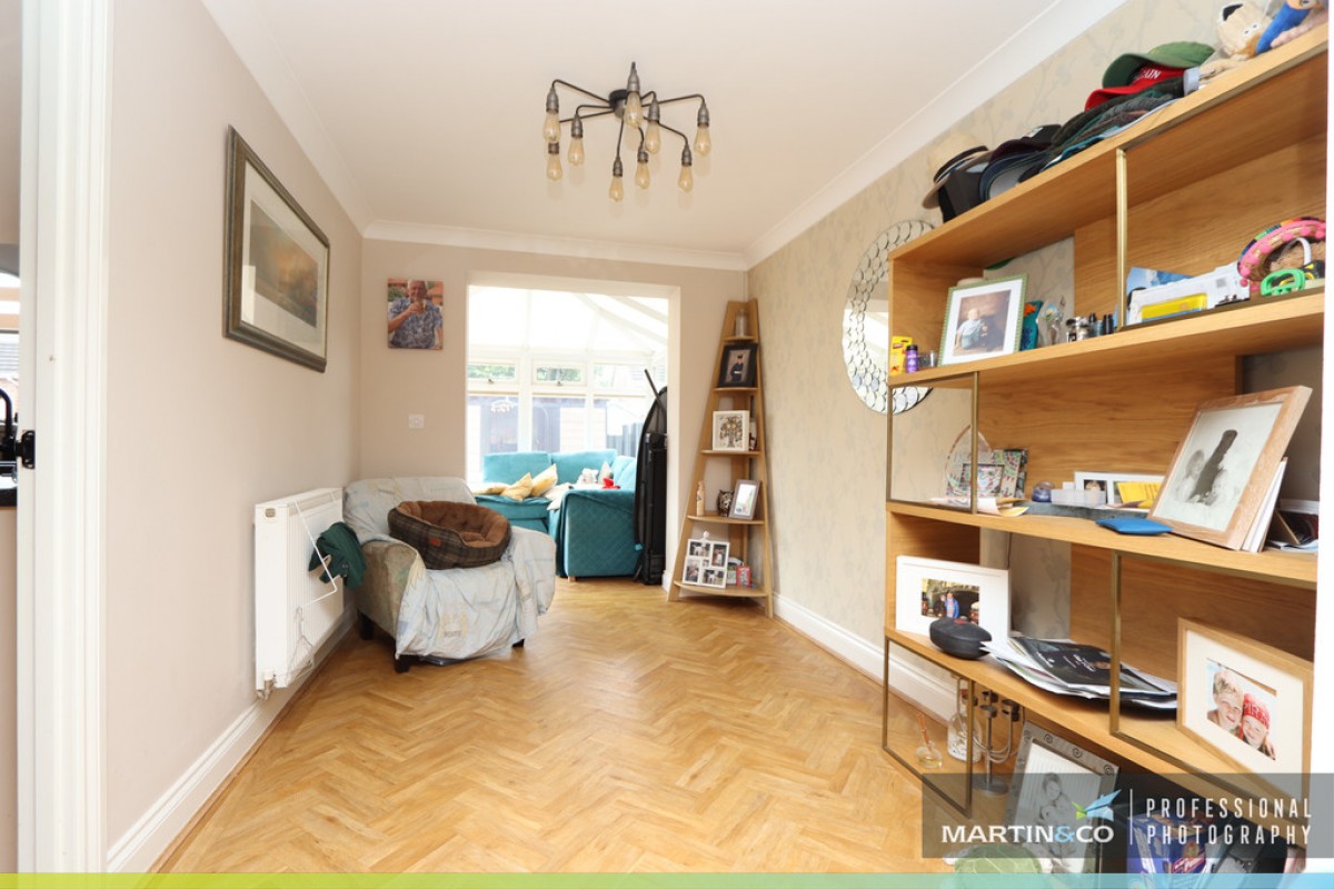 Barnard Way, Church Village