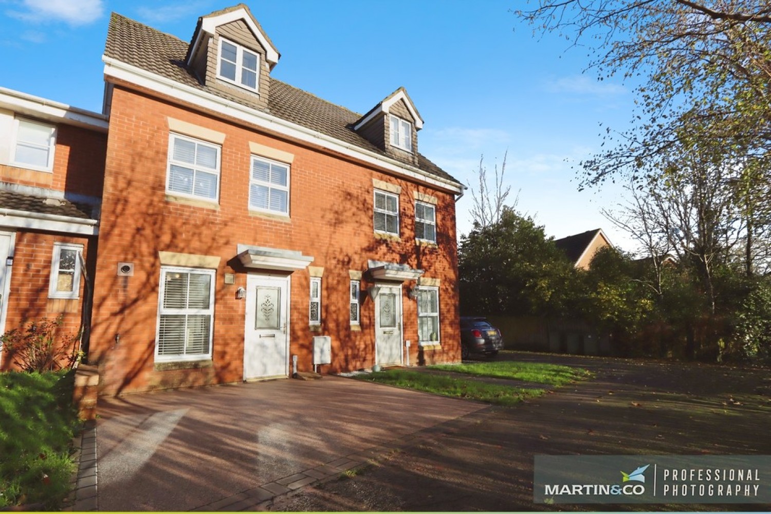 3 bedroom House in Youghal Close, Pontprennau