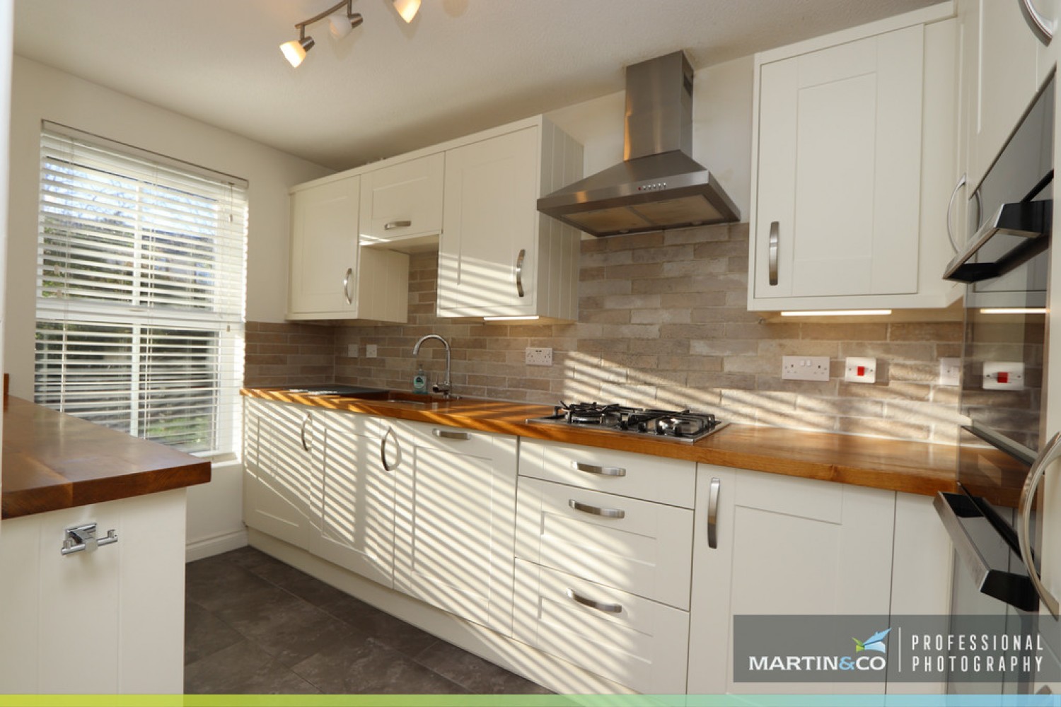 3 bedroom House in Youghal Close, Pontprennau