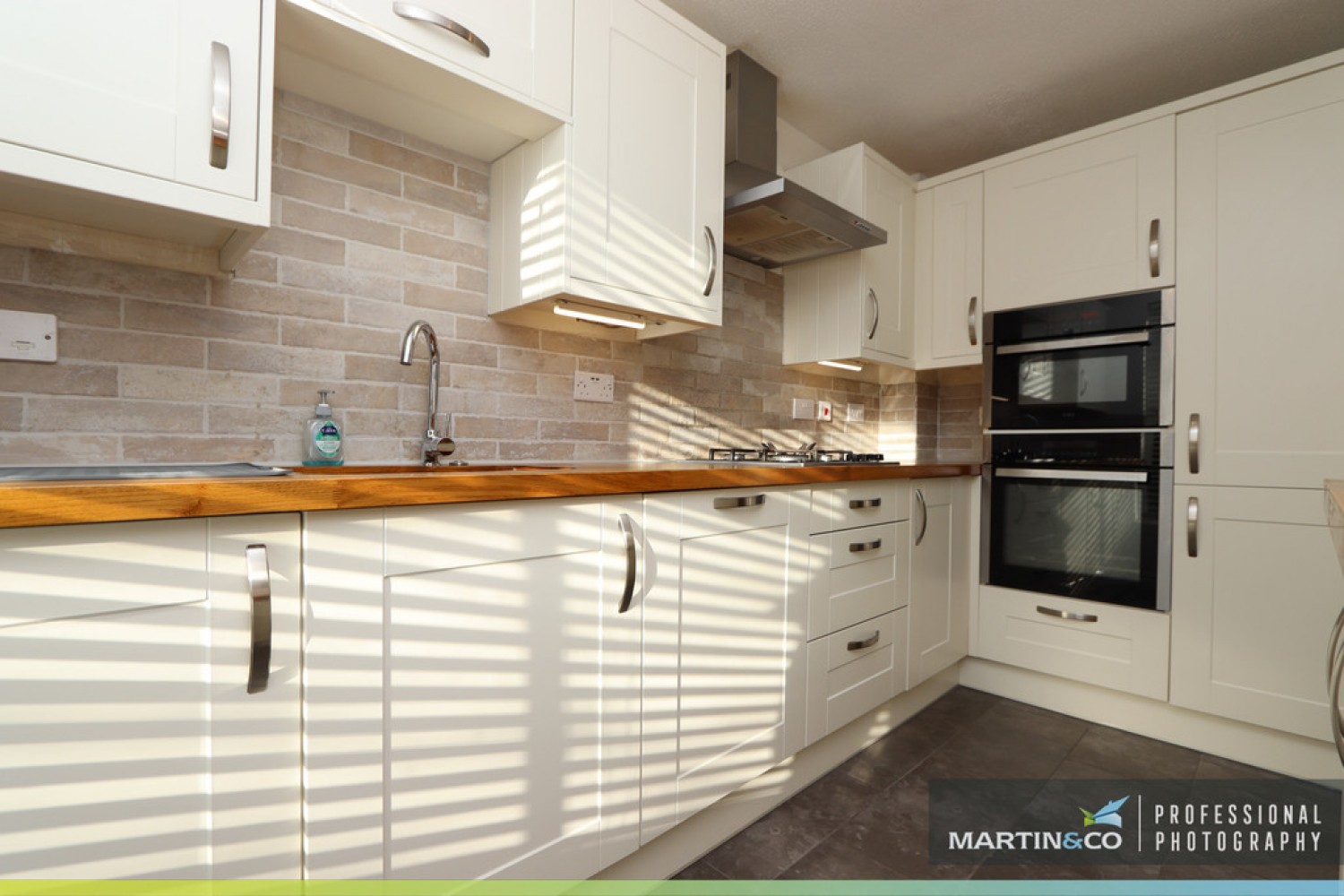 3 bedroom House in Youghal Close, Pontprennau