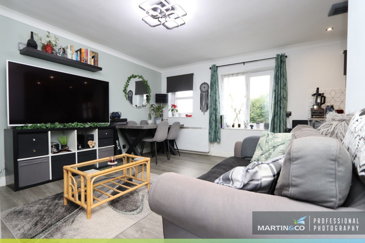 Windsor Mews, Adamsdown