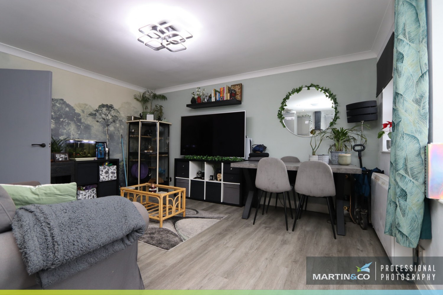 2 bedroom Flat in Windsor Mews, Adamsdown