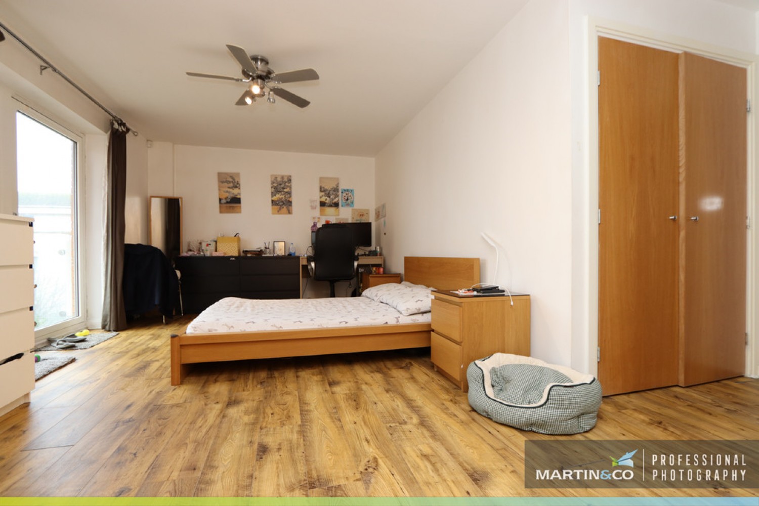 2 bedroom Flat for Sale Ezel Court, Century Wharf