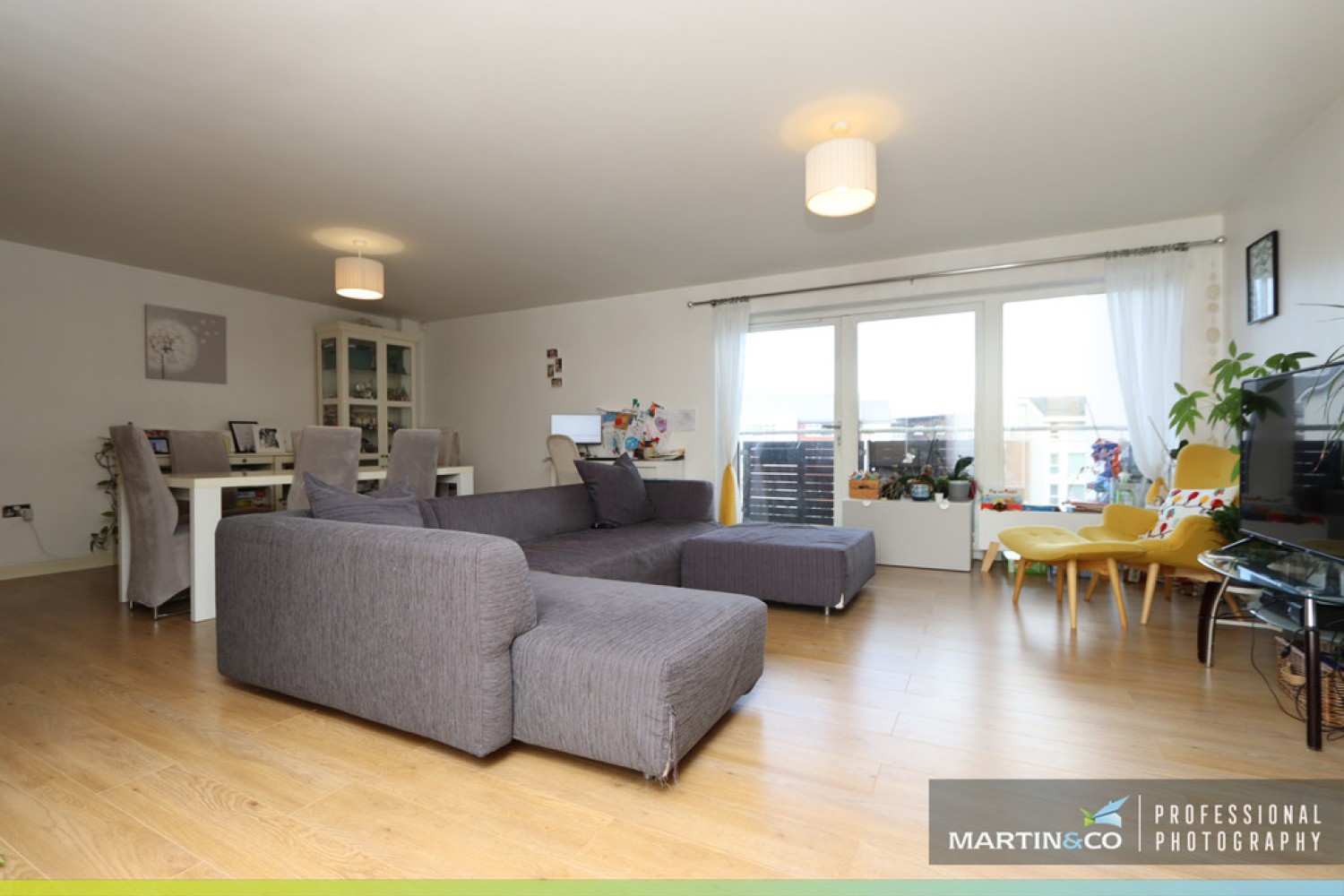 2 bedroom Flat for Sale Ezel Court, Century Wharf