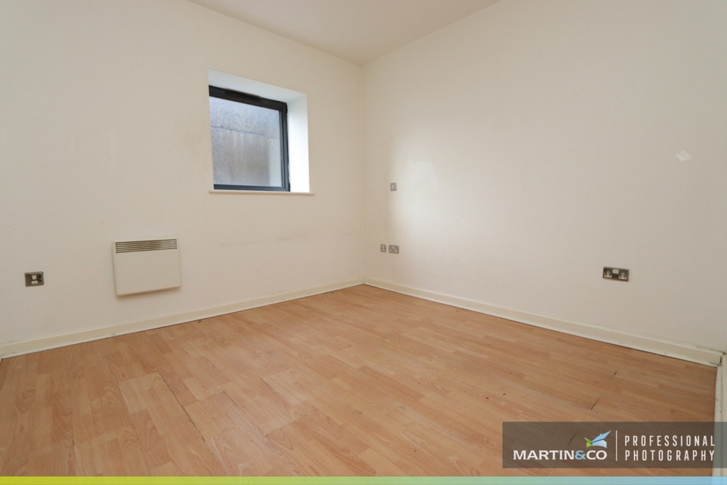 3 bedroom Flat for Sale The Malthouse, The Old Brewery Quarter