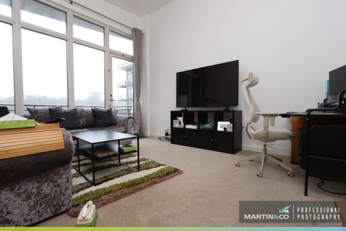 Cambria, Victoria Wharf