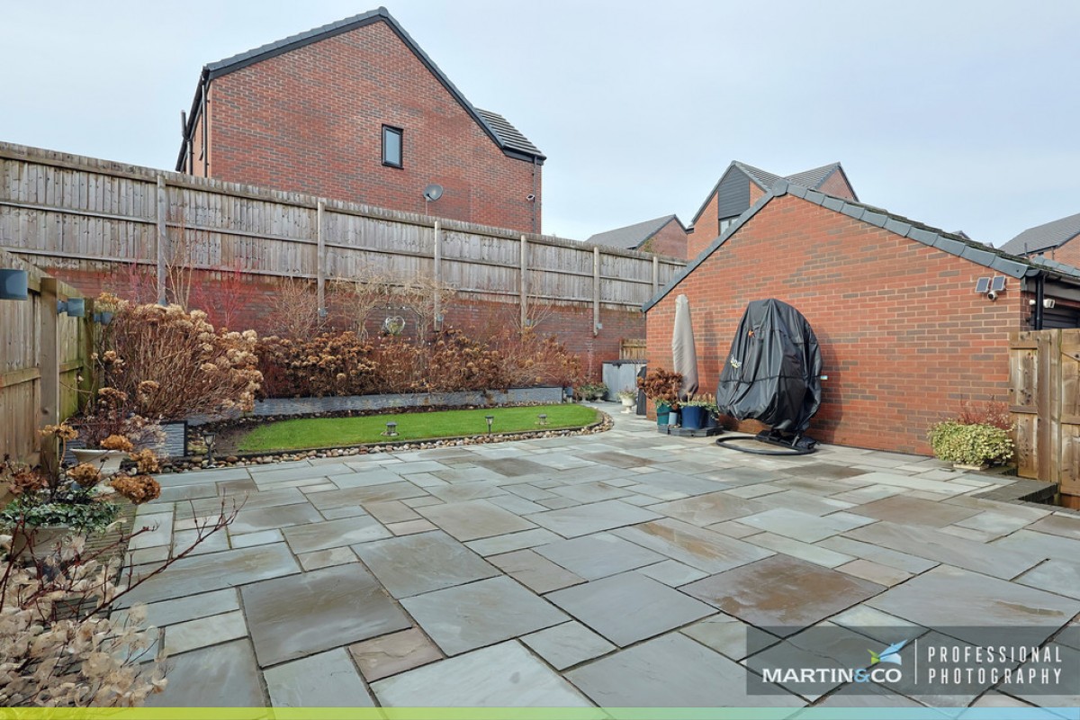 Lewis Crescent, St Edeyrns