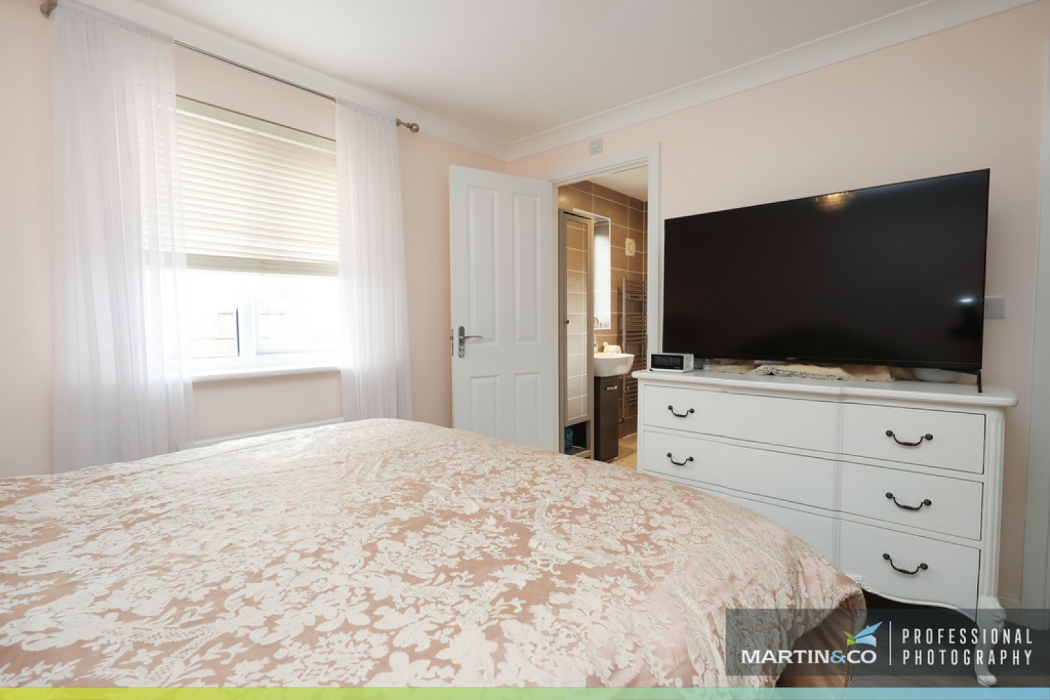 Lewis Crescent, St Edeyrns