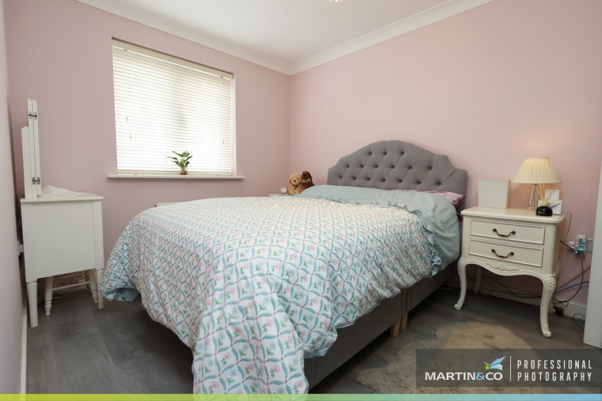 Lewis Crescent, St Edeyrns