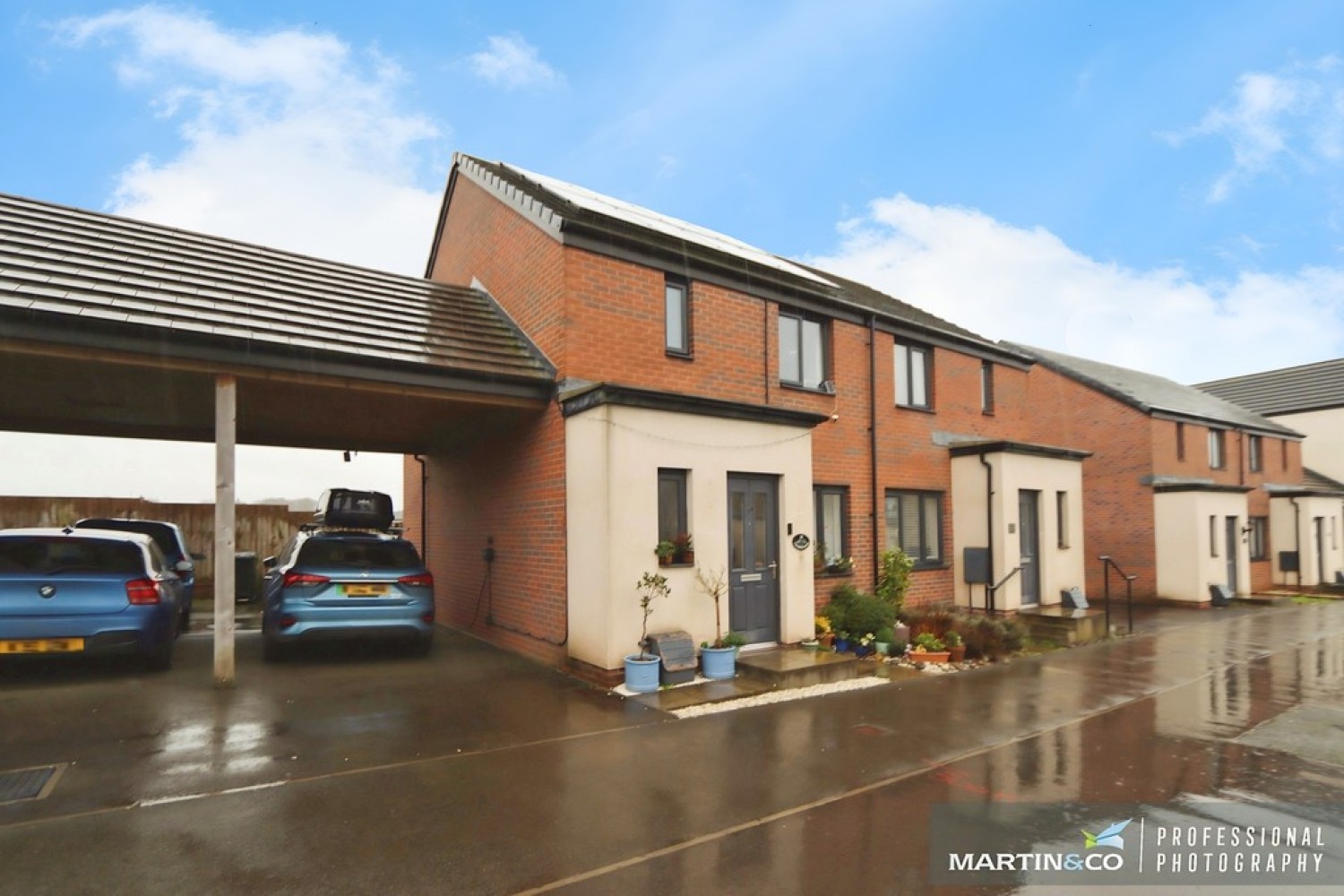 3 bedroom House for Sale Church Road, St Edeyrns