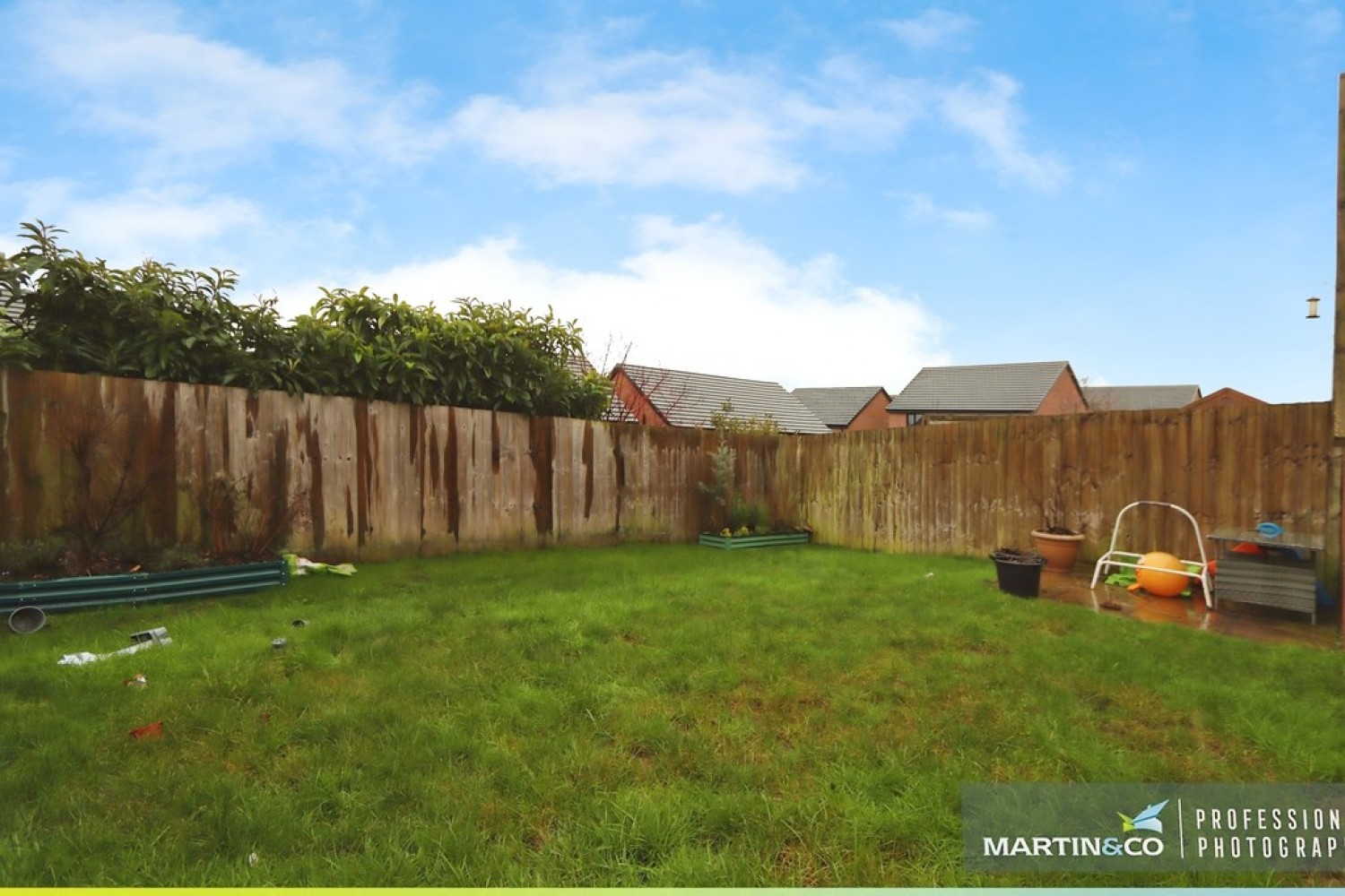 3 bedroom House for Sale Church Road, St Edeyrns