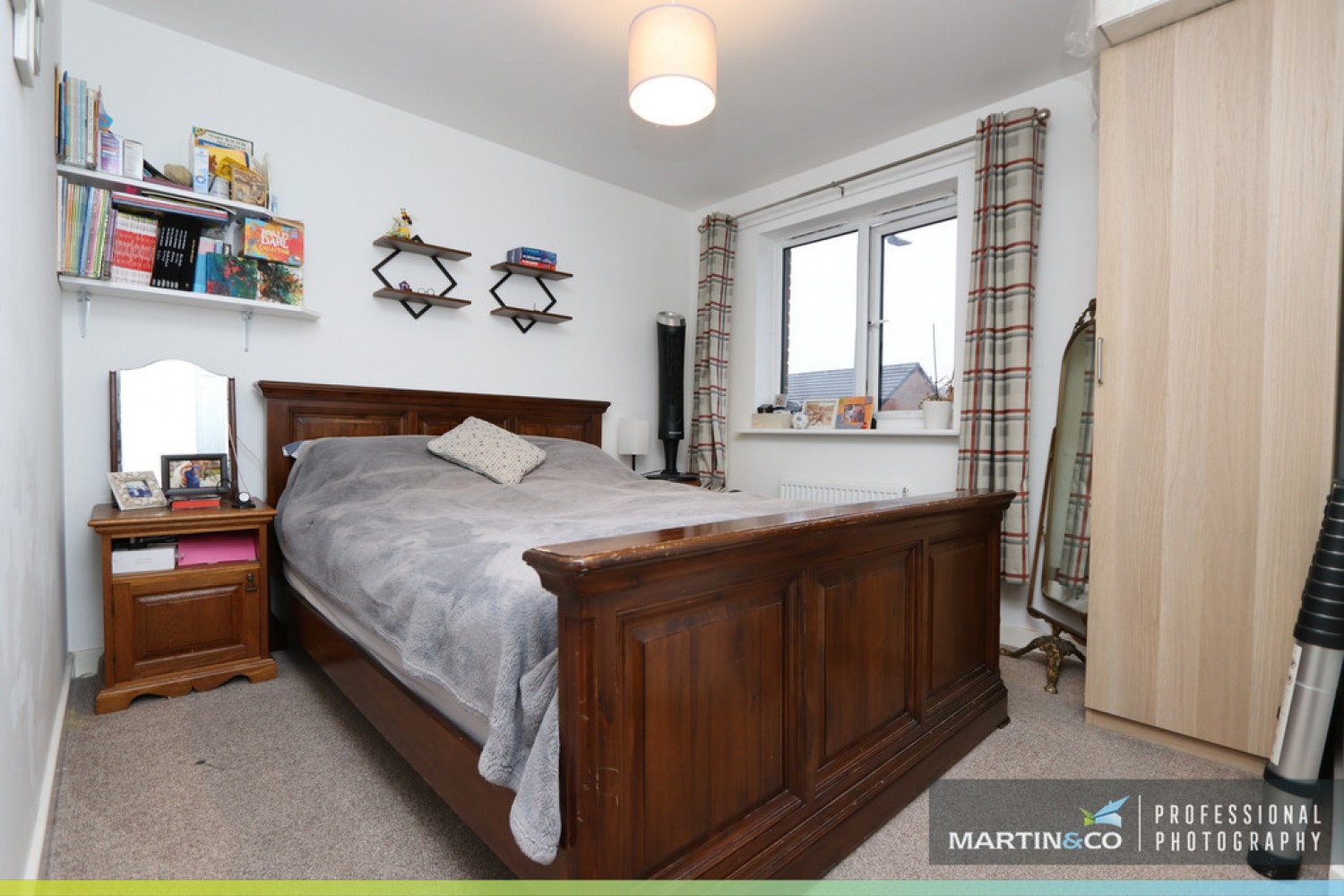 3 bedroom House for Sale Church Road, St Edeyrns