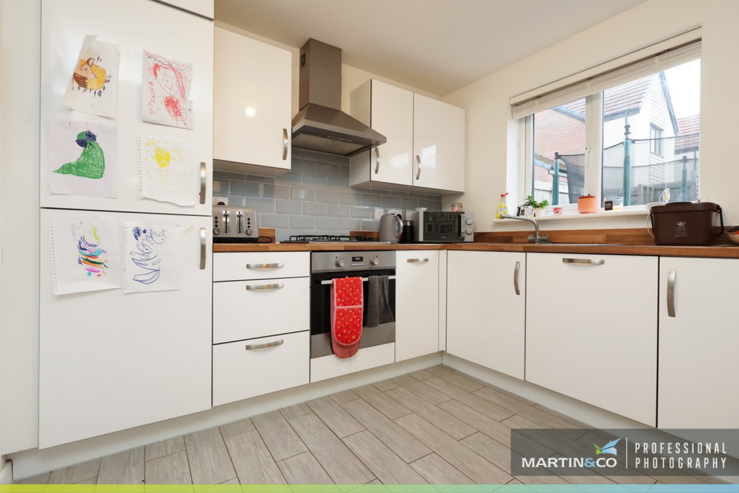 4 bedroom House for Sale Mortimer Avenue, St Edeyrns
