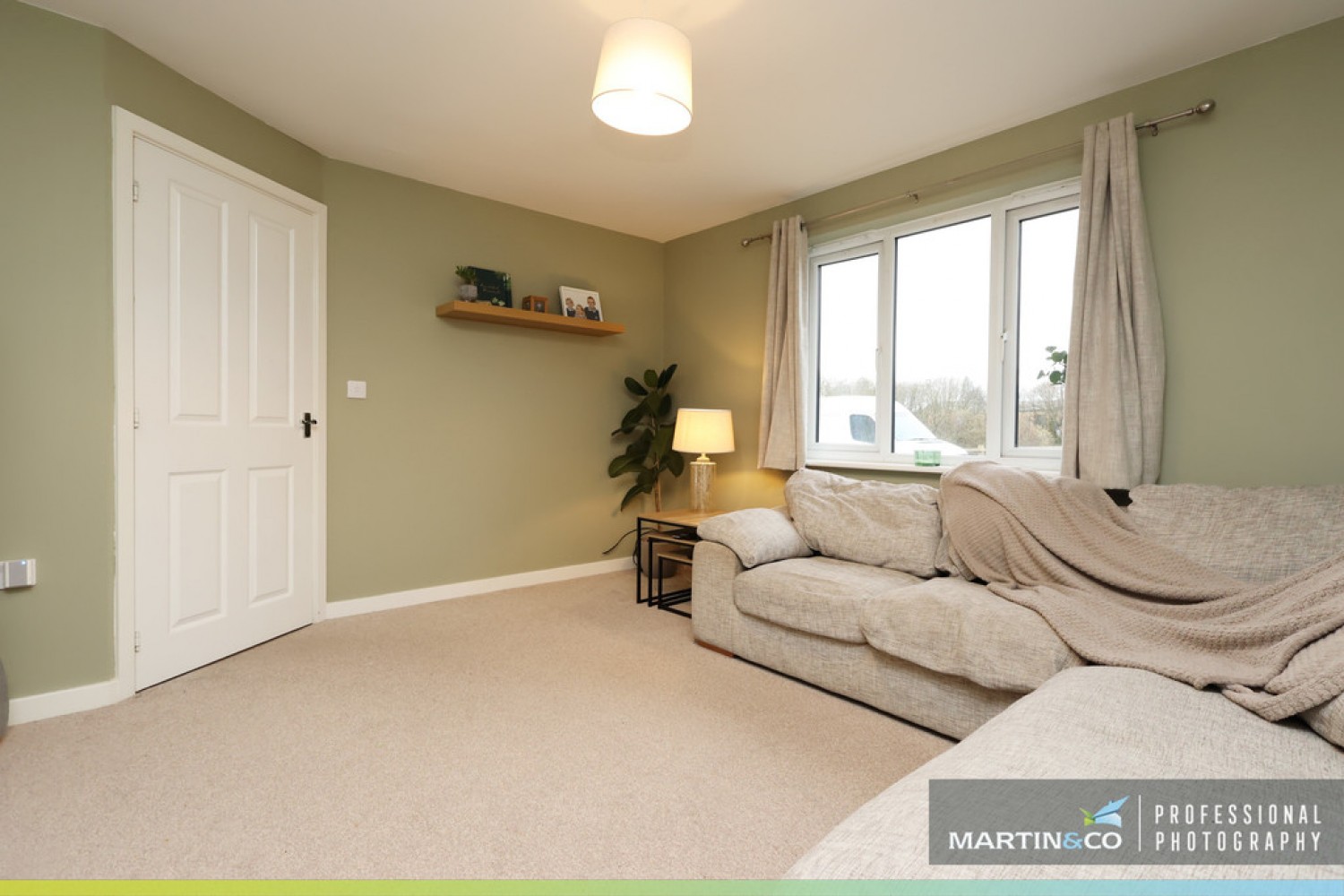 4 bedroom House for Sale Mortimer Avenue, St Edeyrns