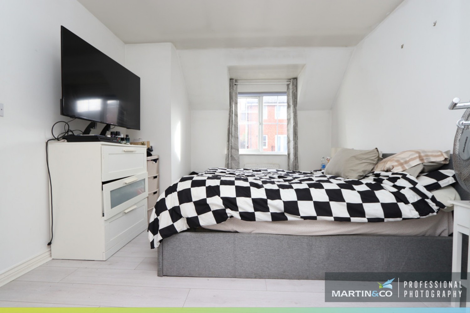 2 bedroom Flat in Brynheulog, Cardiff