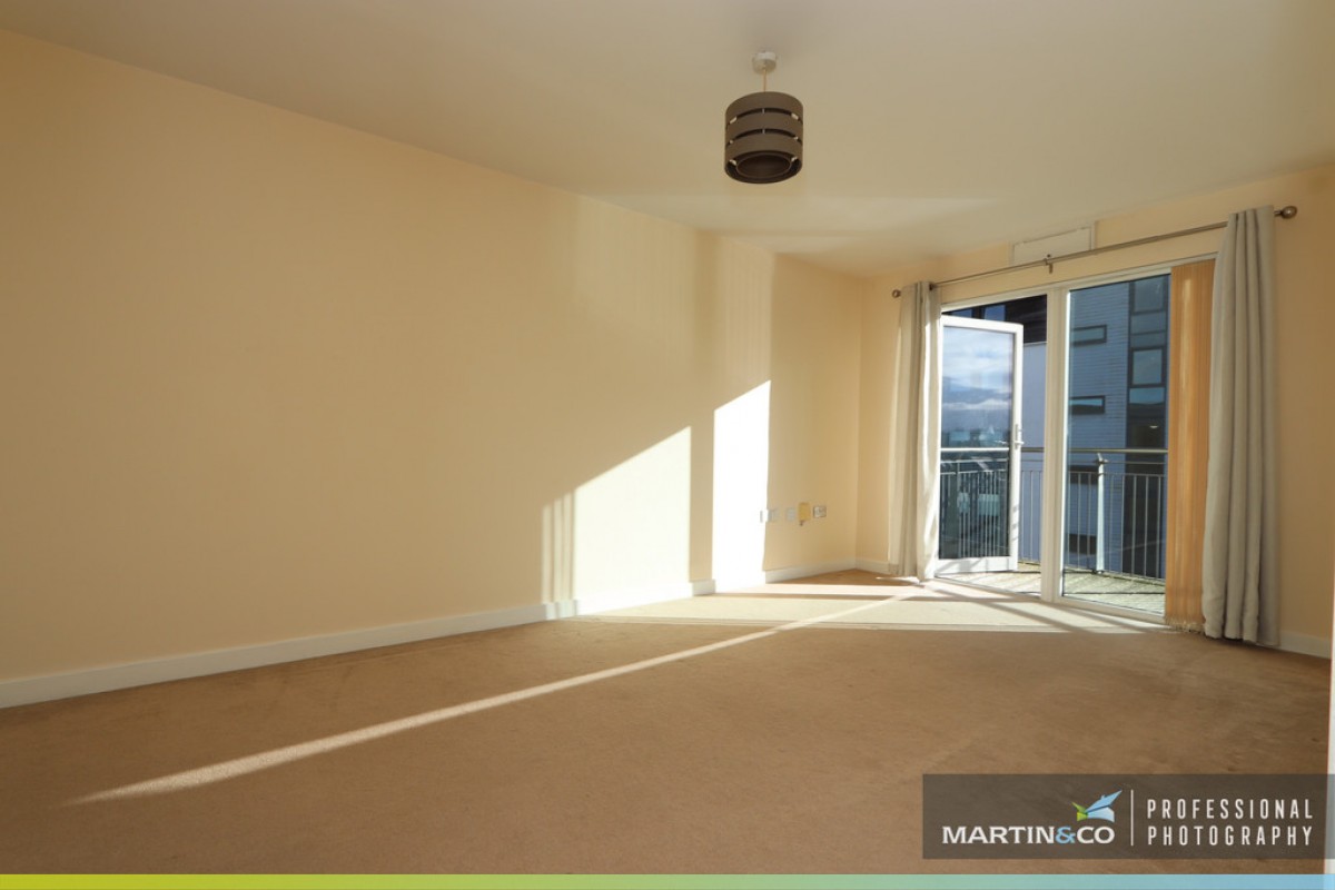 Beatrix, Victoria Wharf