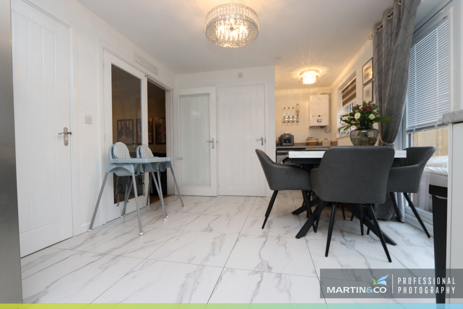 4 bedroom House in Heol Y Gylfinir, Llanilid