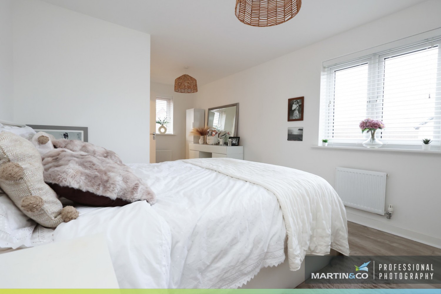 3 bedroom House for Sale Church Road, St Edeyrns