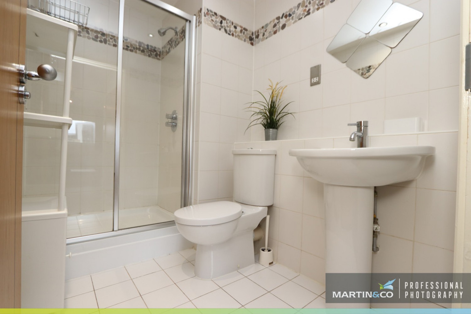 2 bedroom Flat for Sale Altolusso, Bute Terrace