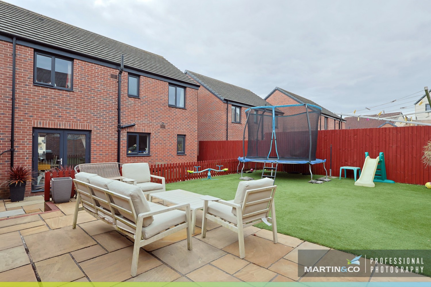 4 bedroom House for Sale Heol Booths, St Edeyrns