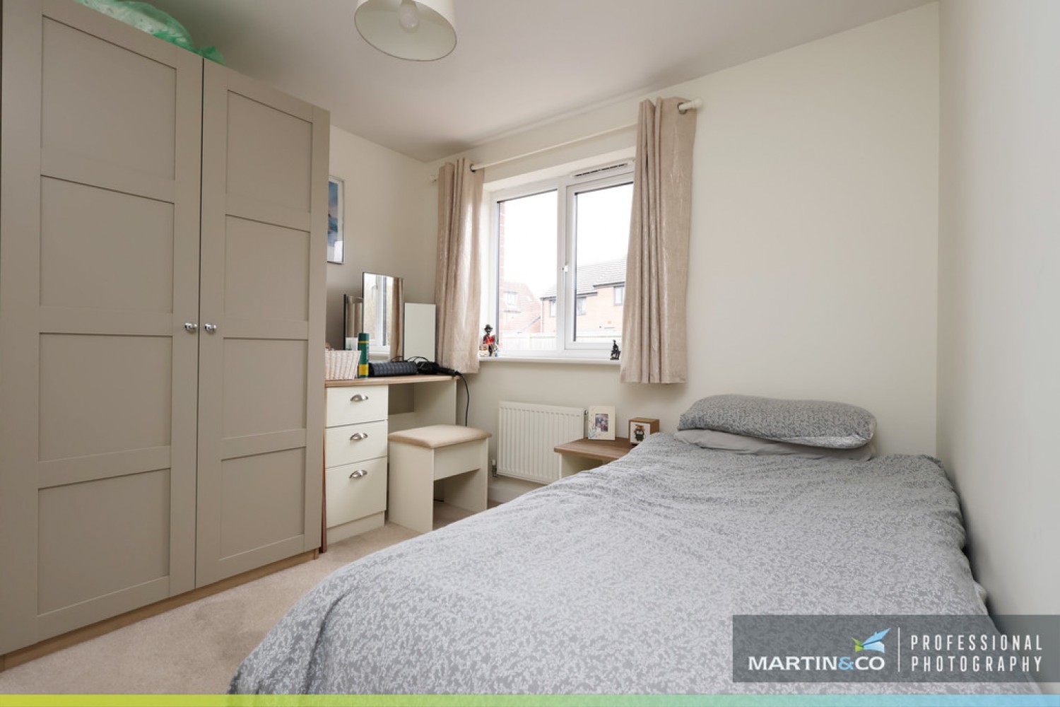 4 bedroom House for Sale Heol Booths, St Edeyrns