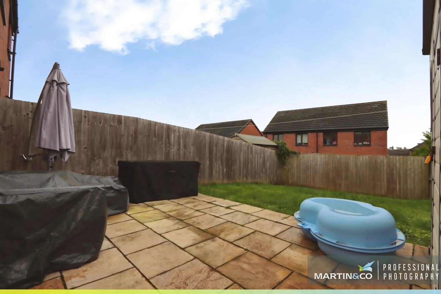 3 bedroom House for Sale Rees Drive, St Edeyrns