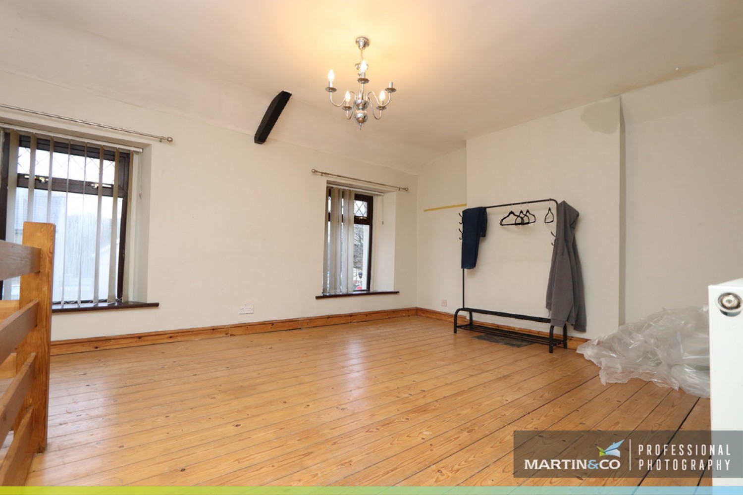 2 bedroom House for Sale Commercial Road, Machen