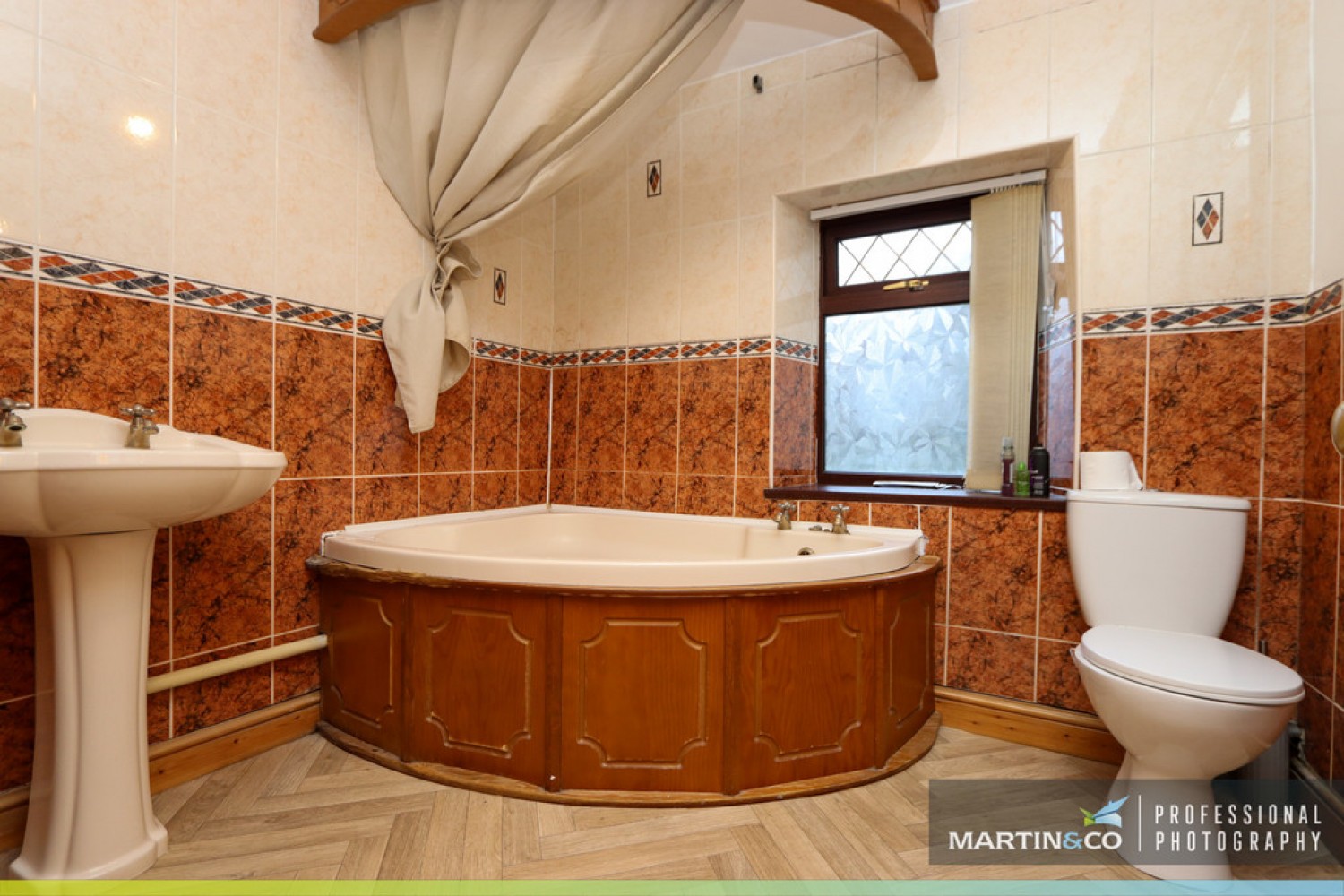 2 bedroom House for Sale Commercial Road, Machen