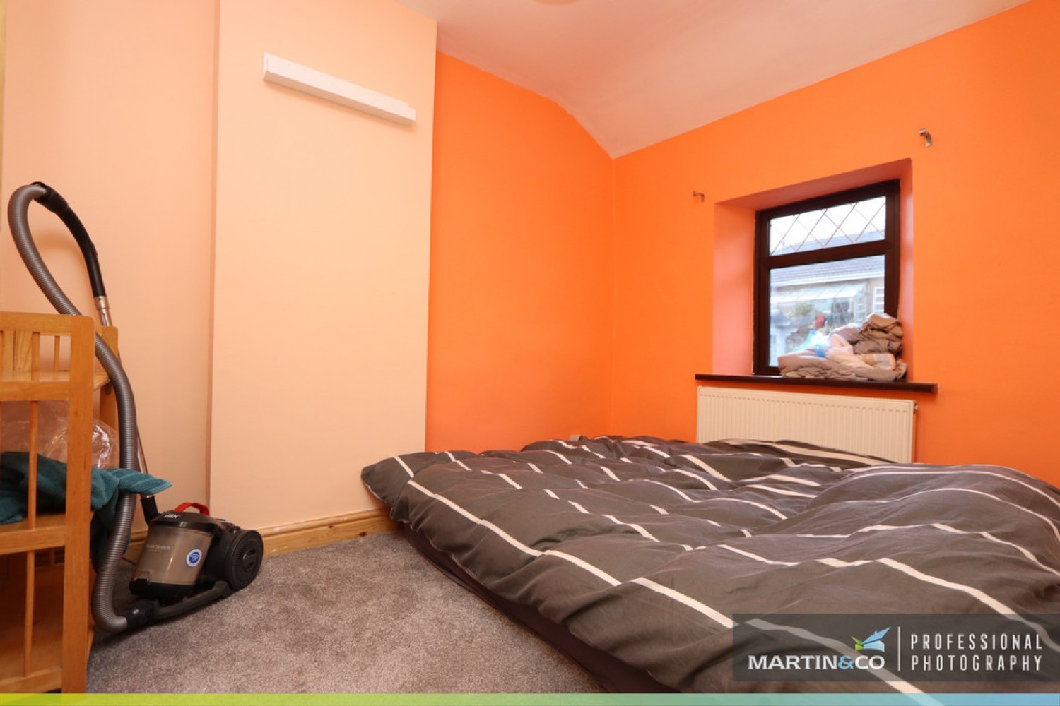 2 bedroom House for Sale Commercial Road, Machen