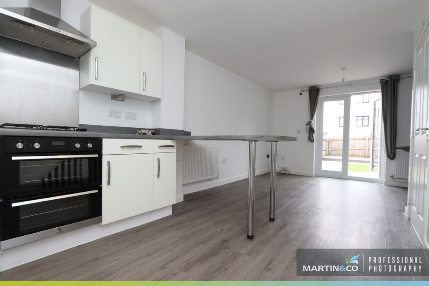 2 bedroom House for Sale Church Road, St Edeyrns
