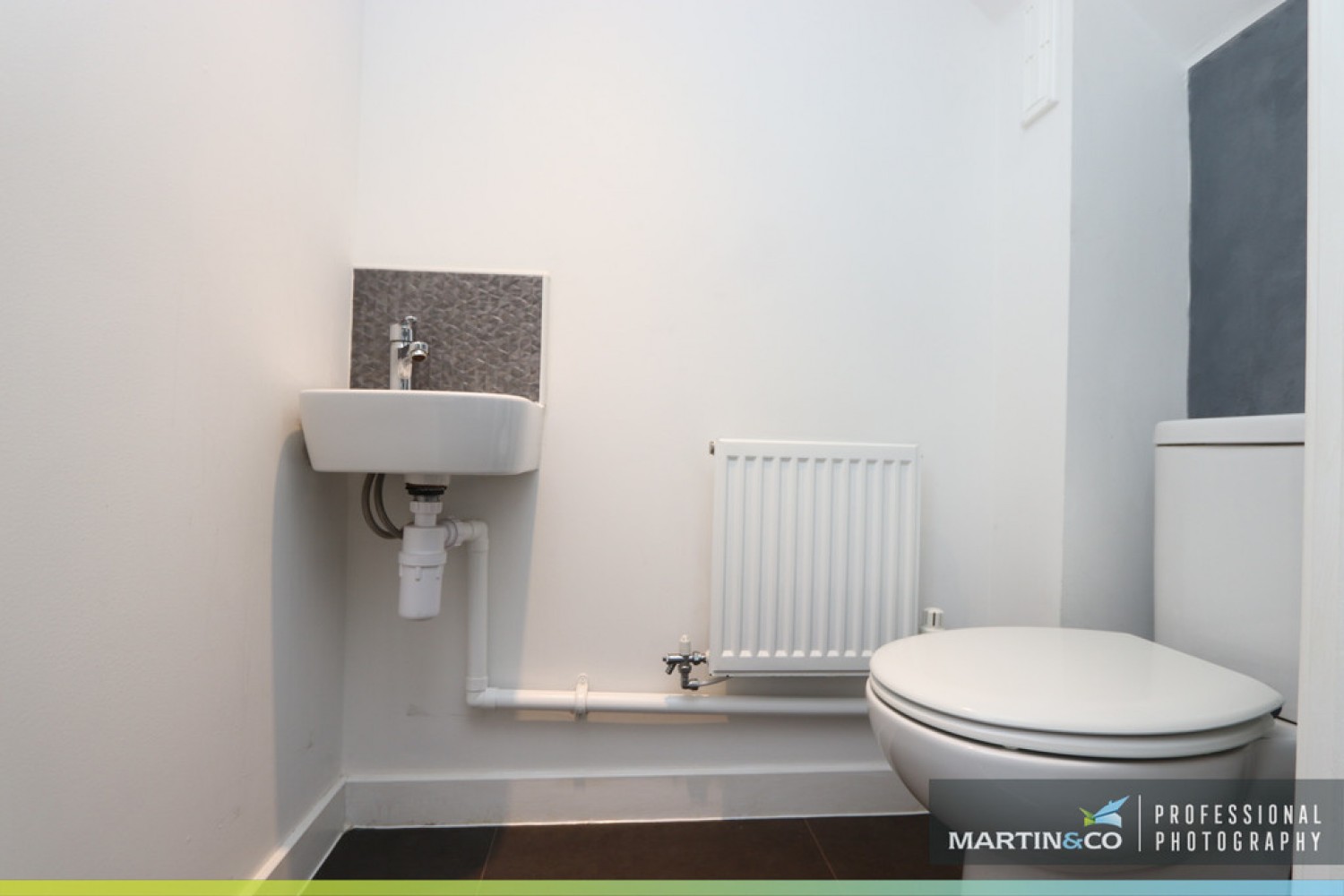 2 bedroom House for Sale Church Road, St Edeyrns