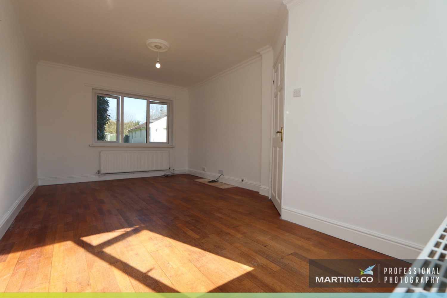 3 bedroom House for Sale Herbert Close, Marshfield