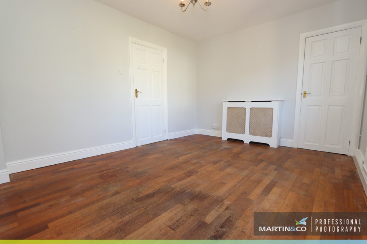 Herbert Close, Marshfield