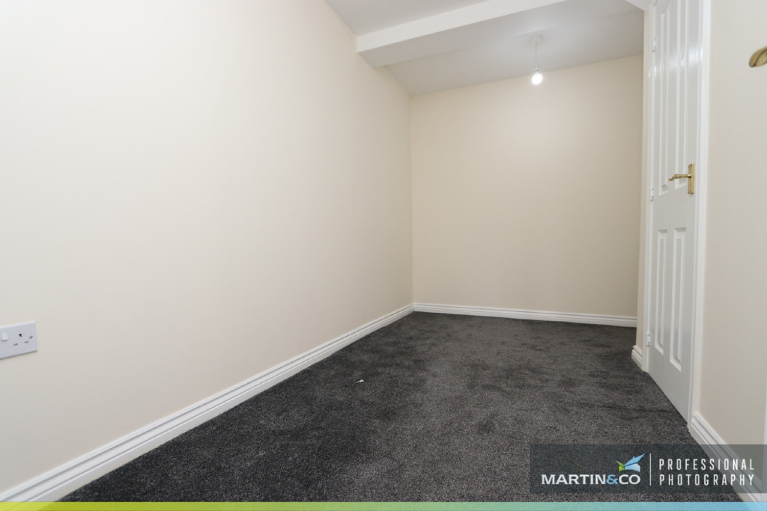 3 bedroom House for Sale Dan Y Meio, Abertridwr